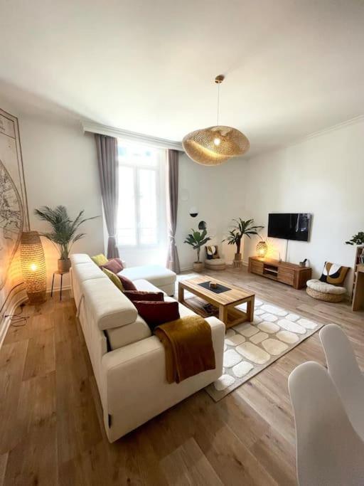 Appartamento L'Echappee Chic Au Coeur De Valence Valence  Esterno foto