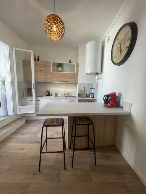 Appartamento L'Echappee Chic Au Coeur De Valence Valence  Esterno foto
