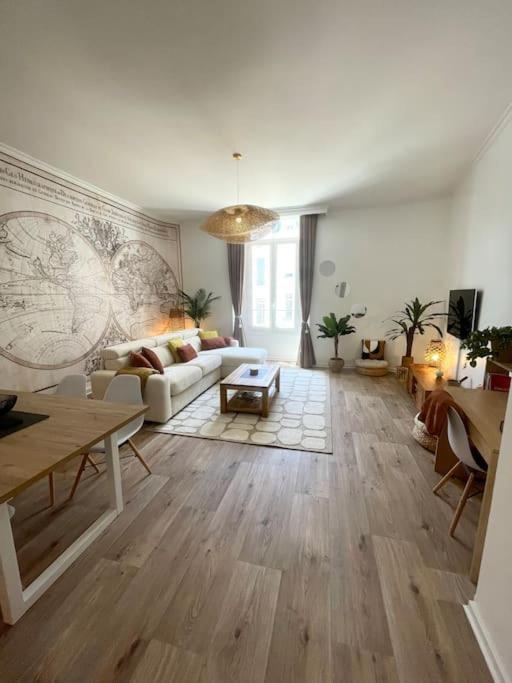 Appartamento L'Echappee Chic Au Coeur De Valence Valence  Esterno foto