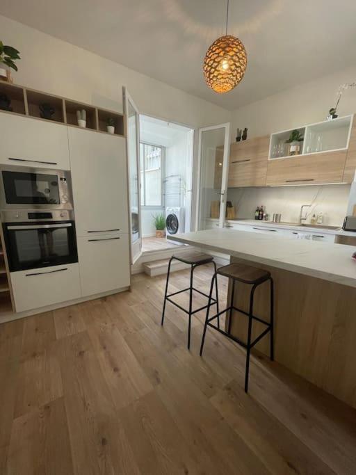 Appartamento L'Echappee Chic Au Coeur De Valence Valence  Esterno foto