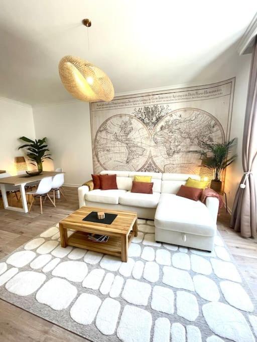 Appartamento L'Echappee Chic Au Coeur De Valence Valence  Esterno foto